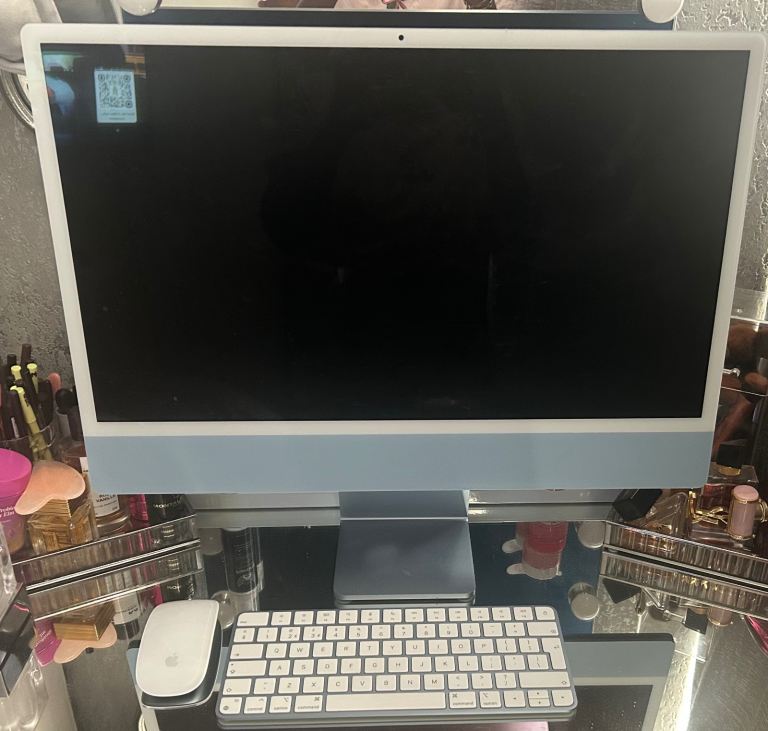 iMac (M1 series, 2021) Blue , £700.00 for Sale in Camberwell, London ...
