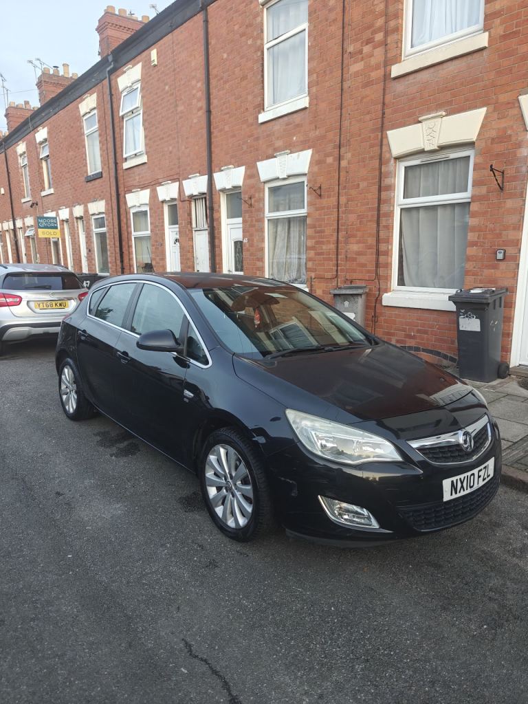 Vauxhall, ASTRA, Hatchback, 2010, Manual, 1598 (cc), 5 doors