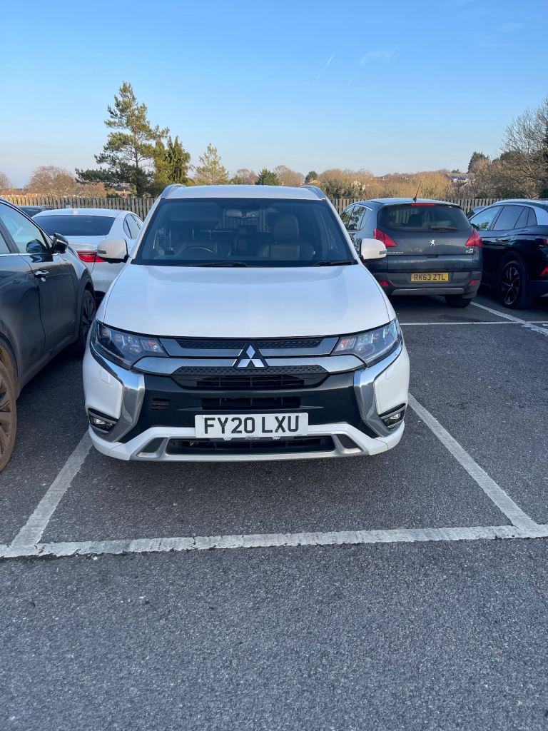 Mitsubishi, OUTLANDER, Estate, 2020, Other, 2360 (cc), 5 doors