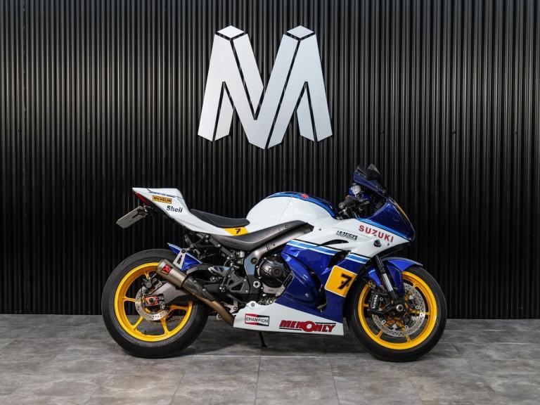 2020 Suzuki GSX-R1000 1000 ABS Super Sports Petrol Manual Euro 4 (201 ps)