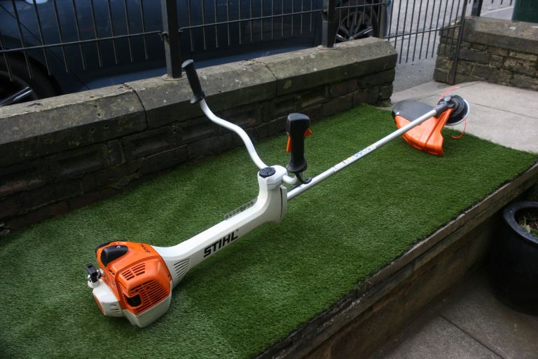 Stihl FS410c Strimmer /Clearing Saw / Brush-cutter