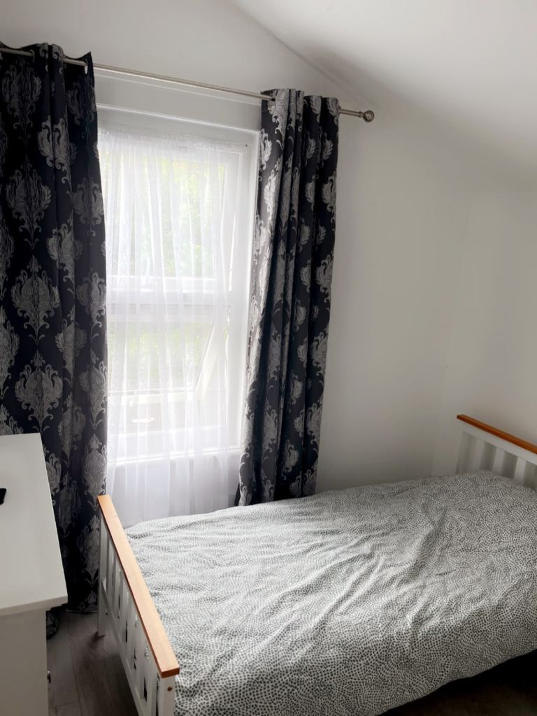 Room to rent for female 