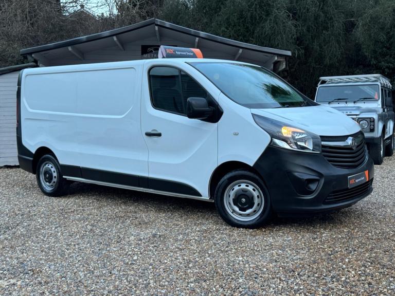 2017 Vauxhall Vivaro 1.6 CDTi 2900 L2 H1 Euro 6 5dr PANEL VAN Diesel Manual