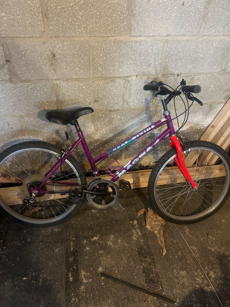 Kona Great Divide Mountain Bike - Purple/Red, Fair Condition