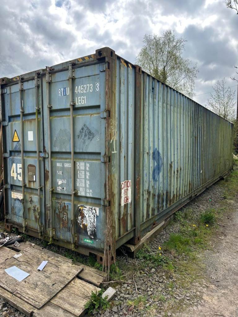 45ft shipping container/ high roof / garden room 