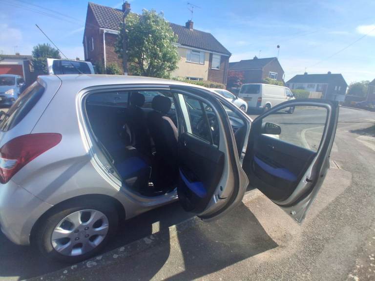 Hyundai, I20, Hatchback, 2010, Manual, 1248 (cc), 5 doors