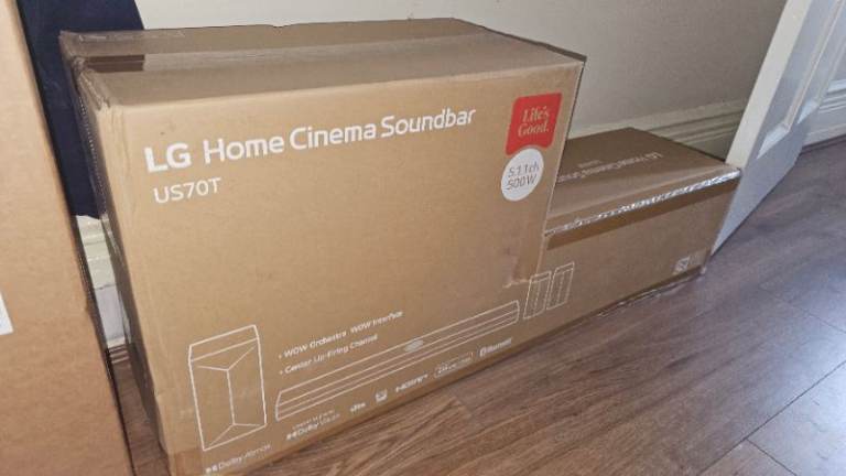 LG US70TR 5.1.1 ch Dolby Atmos Soundbar & Subwoofer