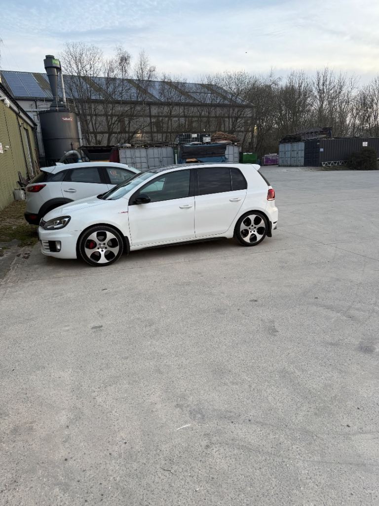 Volkswagen, GOLF mk6 gti Hatchback, 2010, Manual, 1984 (cc), 5 doors