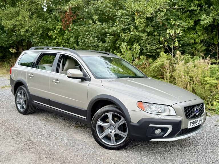 2013 Volvo XC70 D5 [215] SE Lux 5dr AWD Geartronic ESTATE DIESEL Automatic