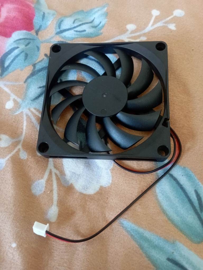 Small PC Cooling Fan with 2-Pin Connector – Good Condition