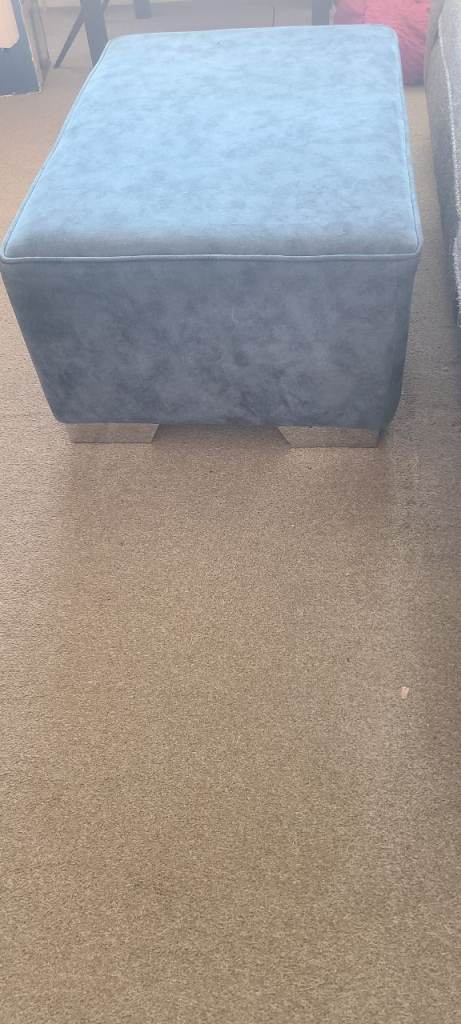 Comfortable Grey Fabric Footstool/Ottoman – Good Condition