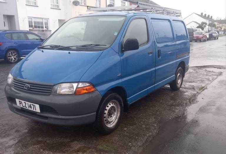 Toyota, HIACE, Panel Van, 2005, Manual, 2494 (cc)
