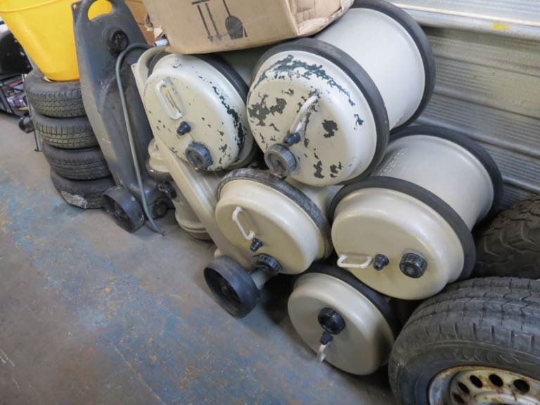 Caravan Water bowsers 