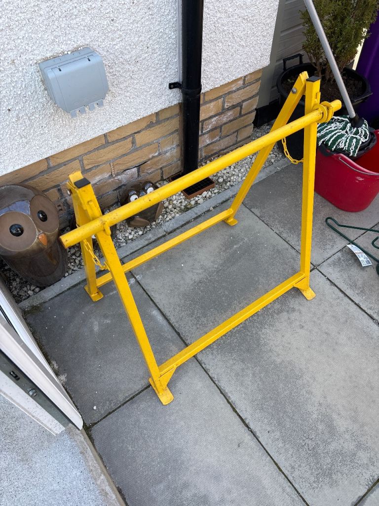 Cable dispenser