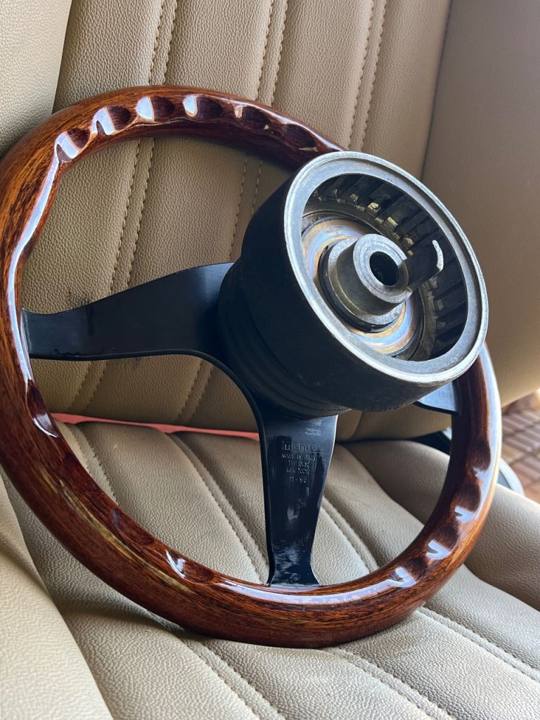 Bmw e30 wood steering wheel 