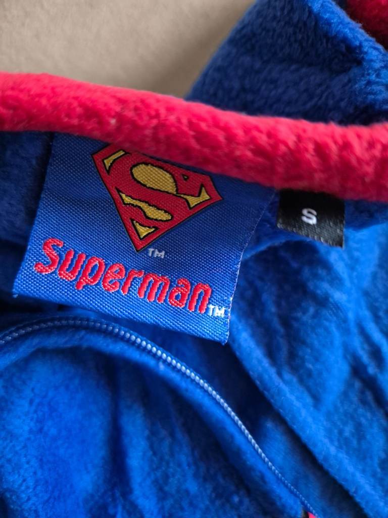 Superman Onesie Outfit in SMALL - or fancy dress - unused - brand new