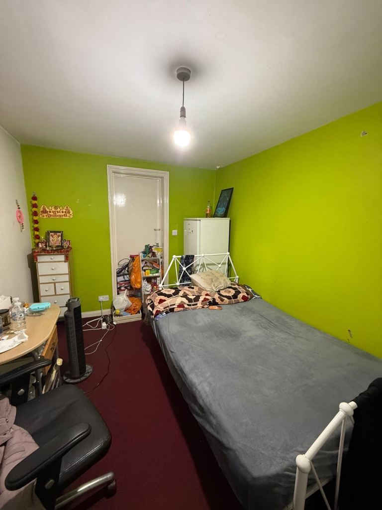 Double room for rent