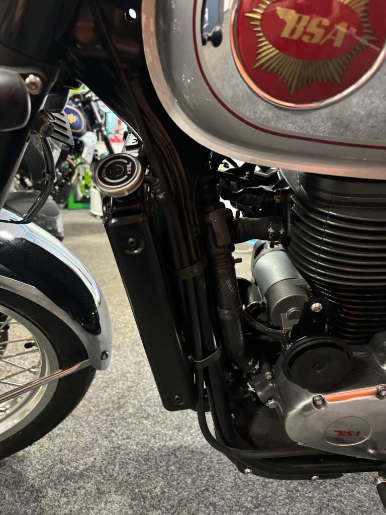 BSA Gold Star 650cc Classic Motorcycle Silver Sheen Legacy