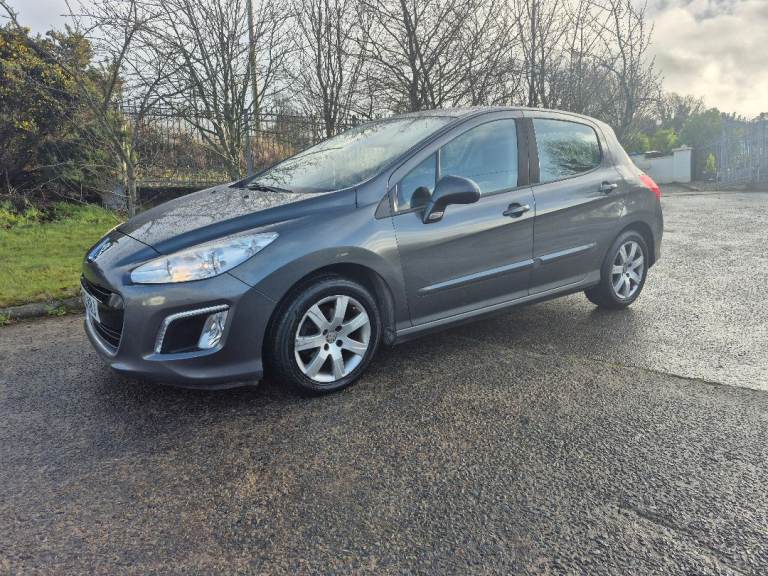 Peugeot 308 1.6 Hdi face-lift  ( Volkswagen Citroën Toyota Renault Vauxhall ) 
