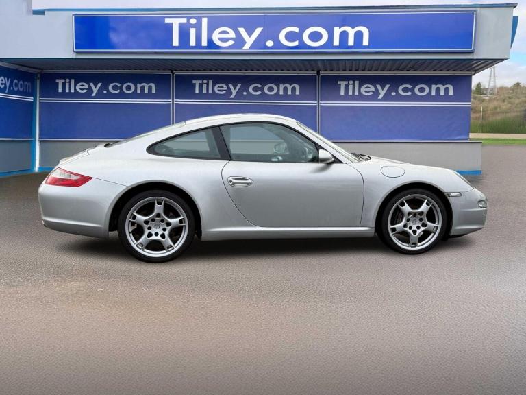 2005 Porsche 911 2dr COUPE PETROL Automatic