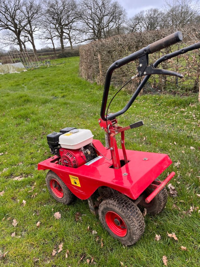 Camon Trackmaster Turf Cutter 