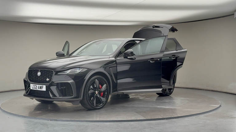 2021 Jaguar F-Pace 5.0 P550 V8 SVR SUV 5dr Petrol Quickshift AWD Euro 6 (s/s) (550 ps) SUV Petrol...