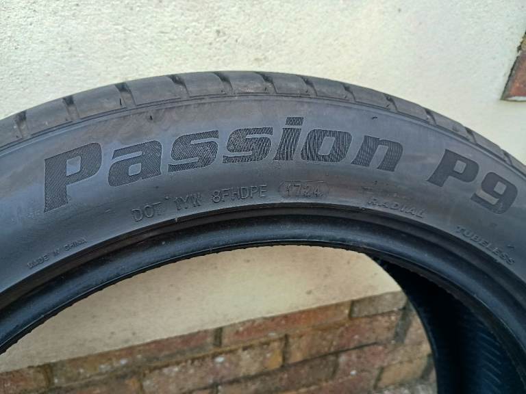 205 55 19" TYRES (PAIR) FOR ALLOYS WHEELS