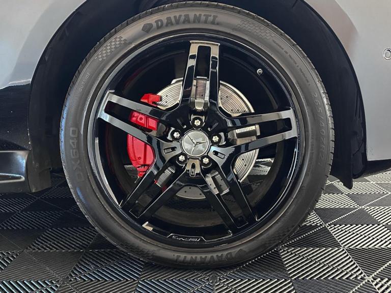 MERCEDES-BENZ GLE CLASS 3.0 GLE350d V6 AMG Line (Premium) G-Tronic 4MATIC Euro