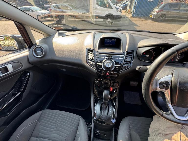 2012 Ford Fiesta 1.6 Titanium 5dr Powershift HATCHBACK Petrol Automatic