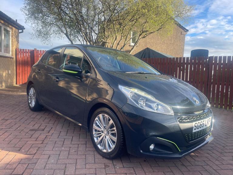 2015 Peugeot 208 1.2 PureTech 82 Active 5dr HATCHBACK PETROL Manual