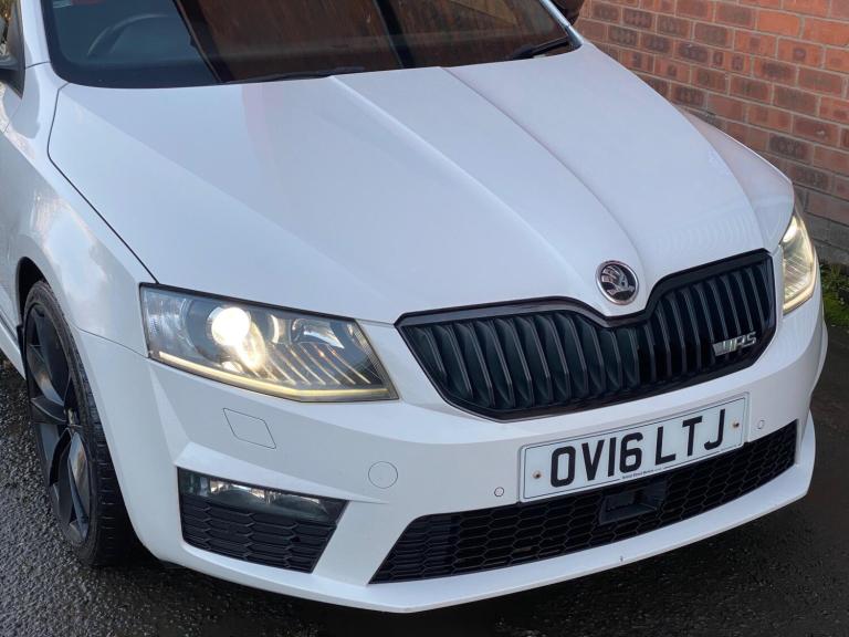 2016 Skoda Octavia 2.0 TDI vRS DSG 4WD Euro 6 (s/s) 5dr ESTATE Diesel Automatic