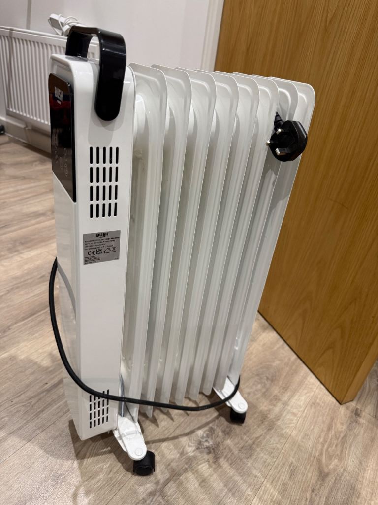 BUSH Oil Filled Radiator Portable Electric Heater White