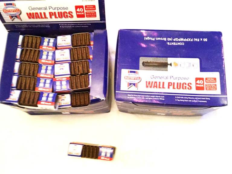 2000 Faithfull 6mm Brown Wall Plugs for Brick, Concrete, Stone and Breeze Blocks