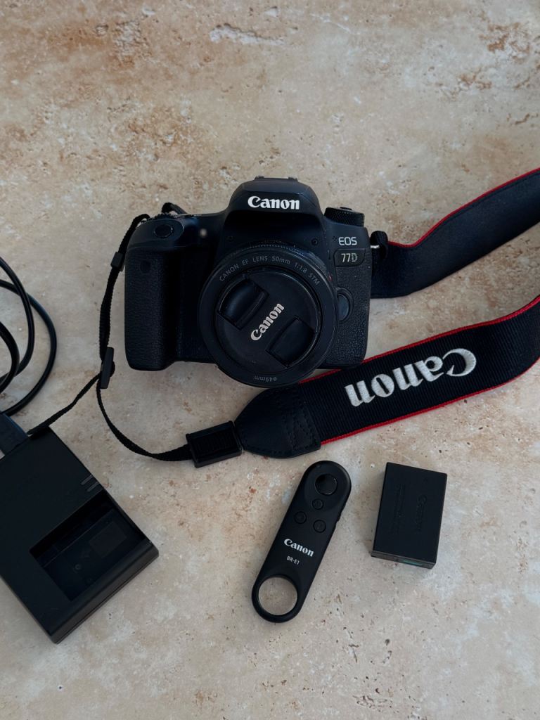 Canon 77D, 50mm f/1.8 STM lens and remote control