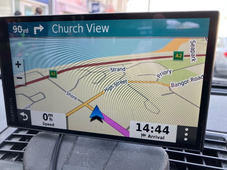 Garmin sat nav DriveSmart 65 alexa