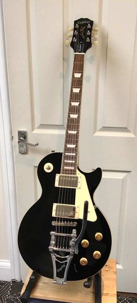 *BRAND NEW* Epiphone Les Paul Standard LIMITED BIGSBY EDITION Luxury Case. Rhiwbina.