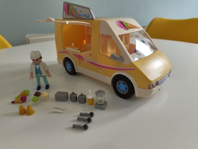 Playmobil Ice cream van 