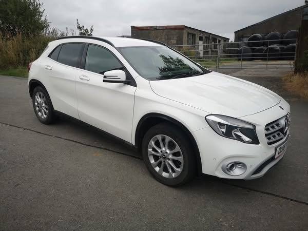MERCEDES-BENZ GLA CLASS 2.1 GLA200d SE White Manual Diesel 2018