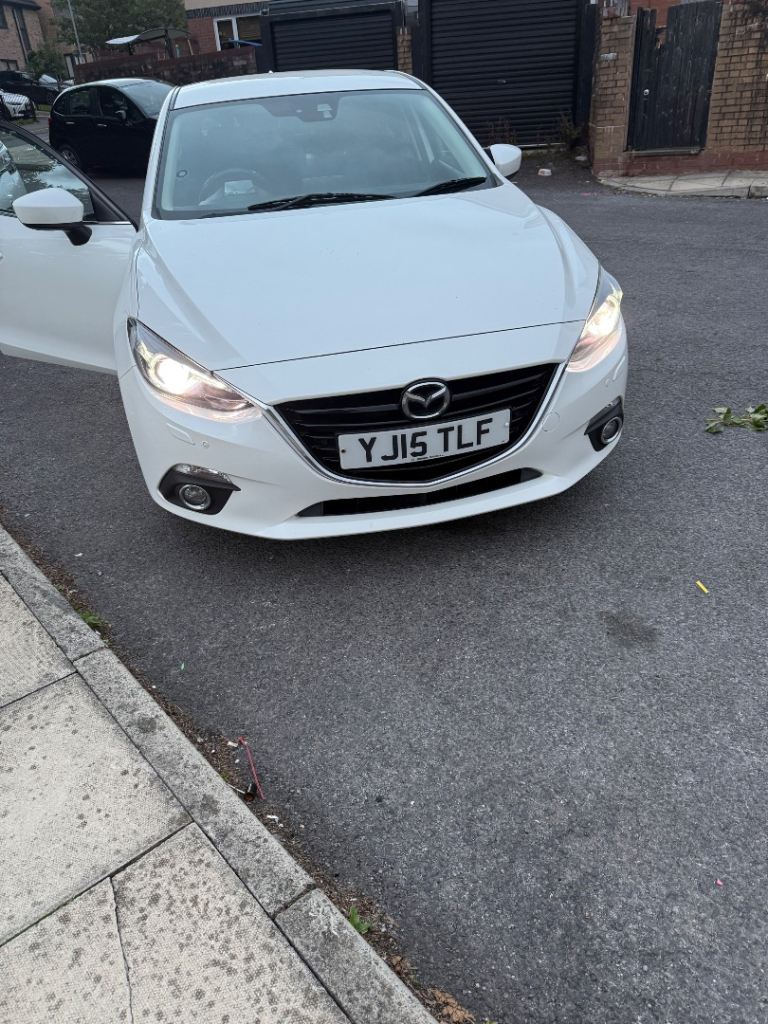 Mazda, 3, Hatchback, 2015, Manual, 2.0petrol, FSH