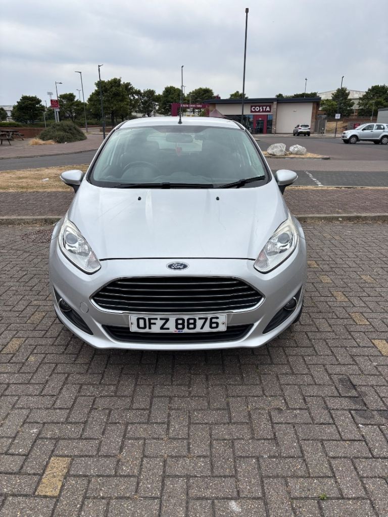 Ford, FIESTA, Hatchback, 2013, Manual, 1498 (cc), 5 doors