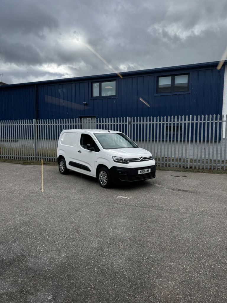 Citroen, BERLINGO, Panel Van, 2021, Manual, 1499 (cc)