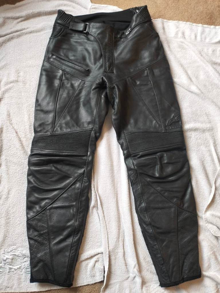 Alpinestars Ladies Leather Motorcycle Trousers EU 50 UK 32" Waist Reg Leg 29"  Inc Knee Armour