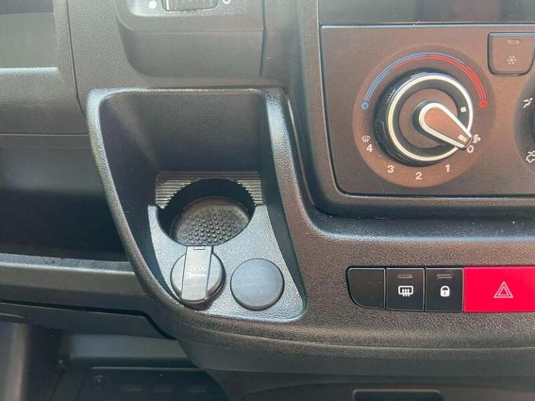 2021 Citroen Relay 2.2 BlueHDi Chassis Cab 140ps X CHASSIS CAB DIESEL Manual