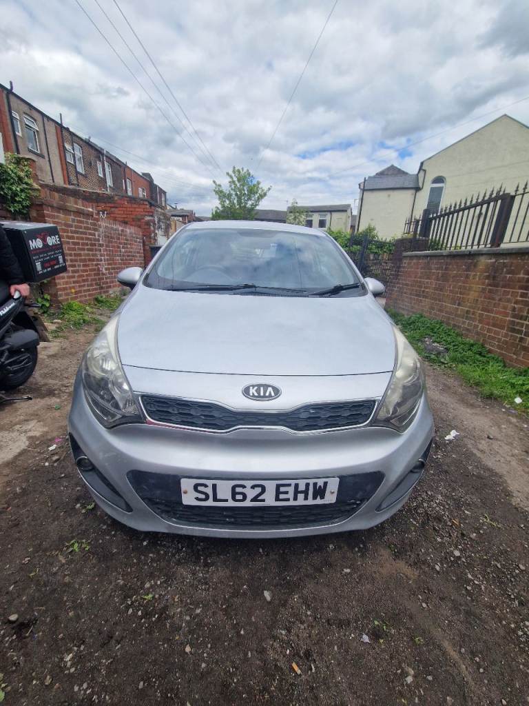 Kia, RIO, Hatchback, 2013, Manual, 1396 (cc), 3 doors