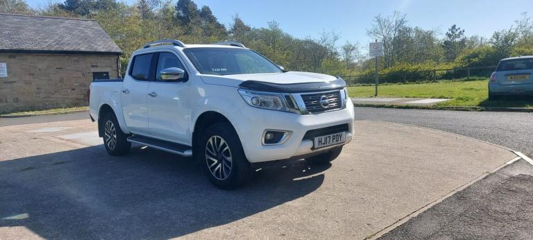 2017 Nissan Navara Double Cab Pick Up Tekna 2.3dCi 190 4WD Auto PICK UP Diesel Automatic