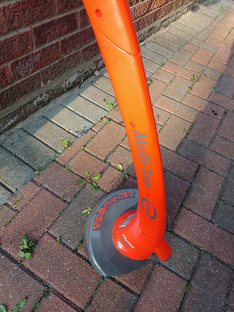 Flymo multi strimmer met230