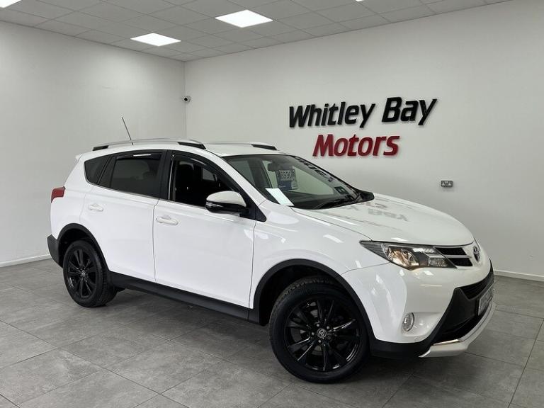 2015 Toyota RAV4 2.2 D-CAT Invincible 5dr Auto ESTATE DIESEL Automatic
