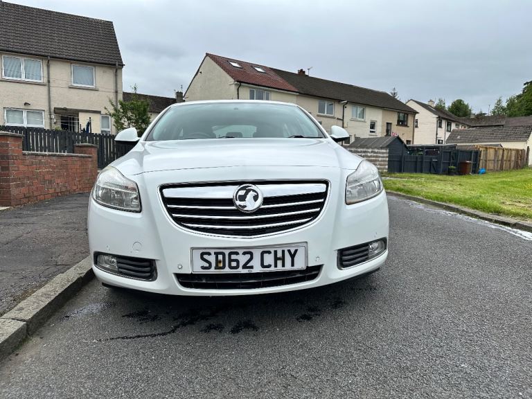 Vauxhall, INSIGNIA, Hatchback, 2012, Manual, 1956 (cc), 5 doors