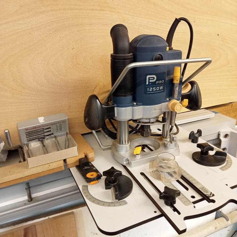 WoodRat brand precision joinery machine, including router