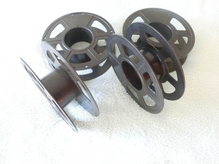 Cable Spools 20cm Diameter - Ascot Berkshire